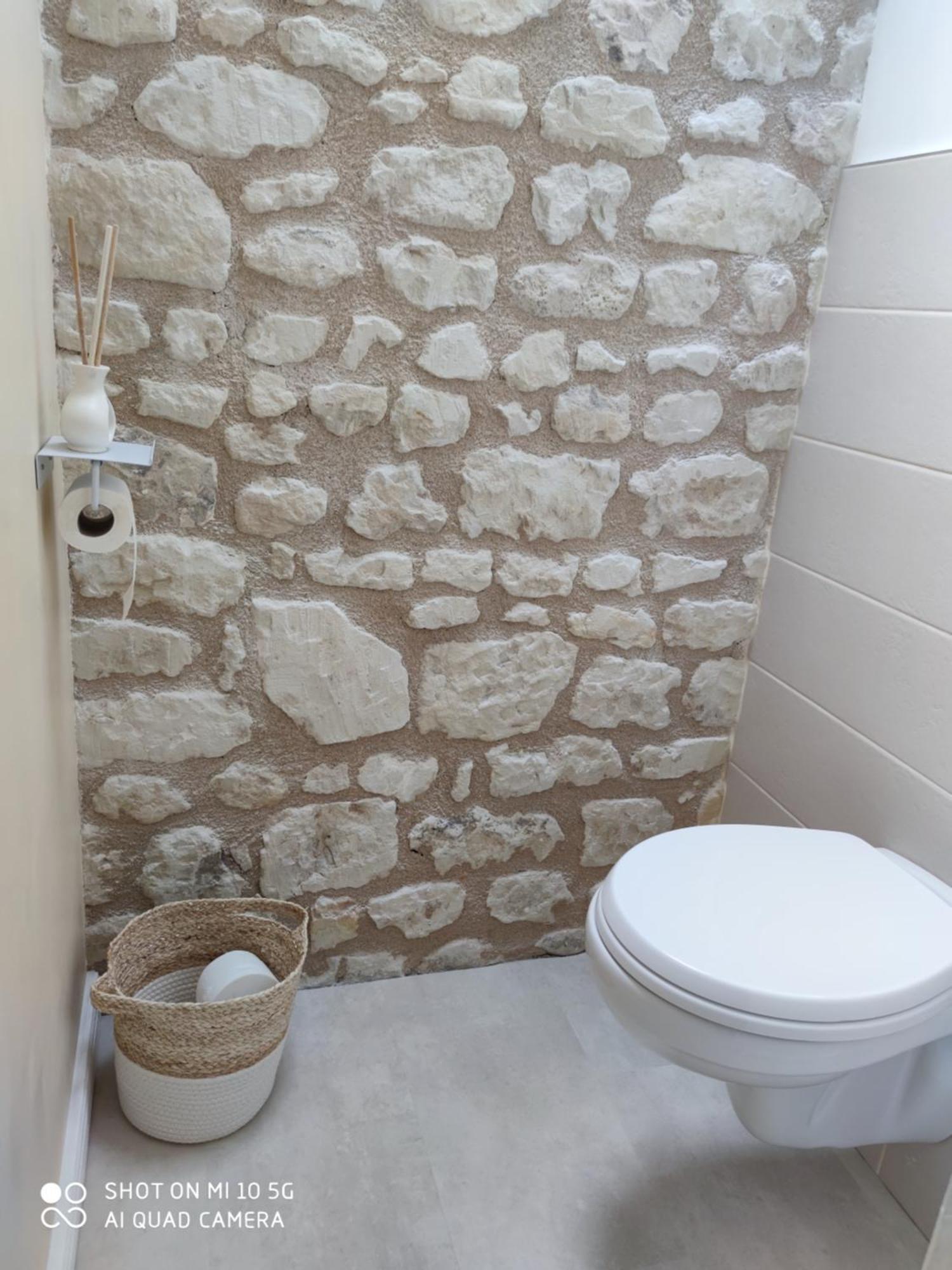 Reves & Riviere Bed & Breakfast Room photo